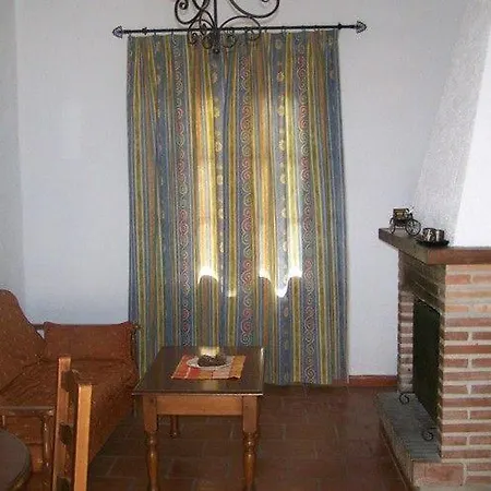 Cortijo Del Alcazar * Alcaucín