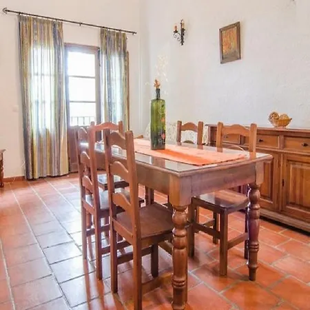 Cortijo Del Alcazar * Alcaucín